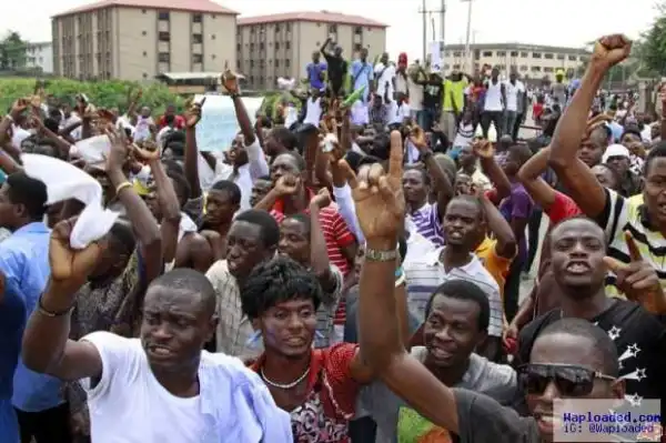 Incessant strikes: Students of FCE Pankshin threaten showdown